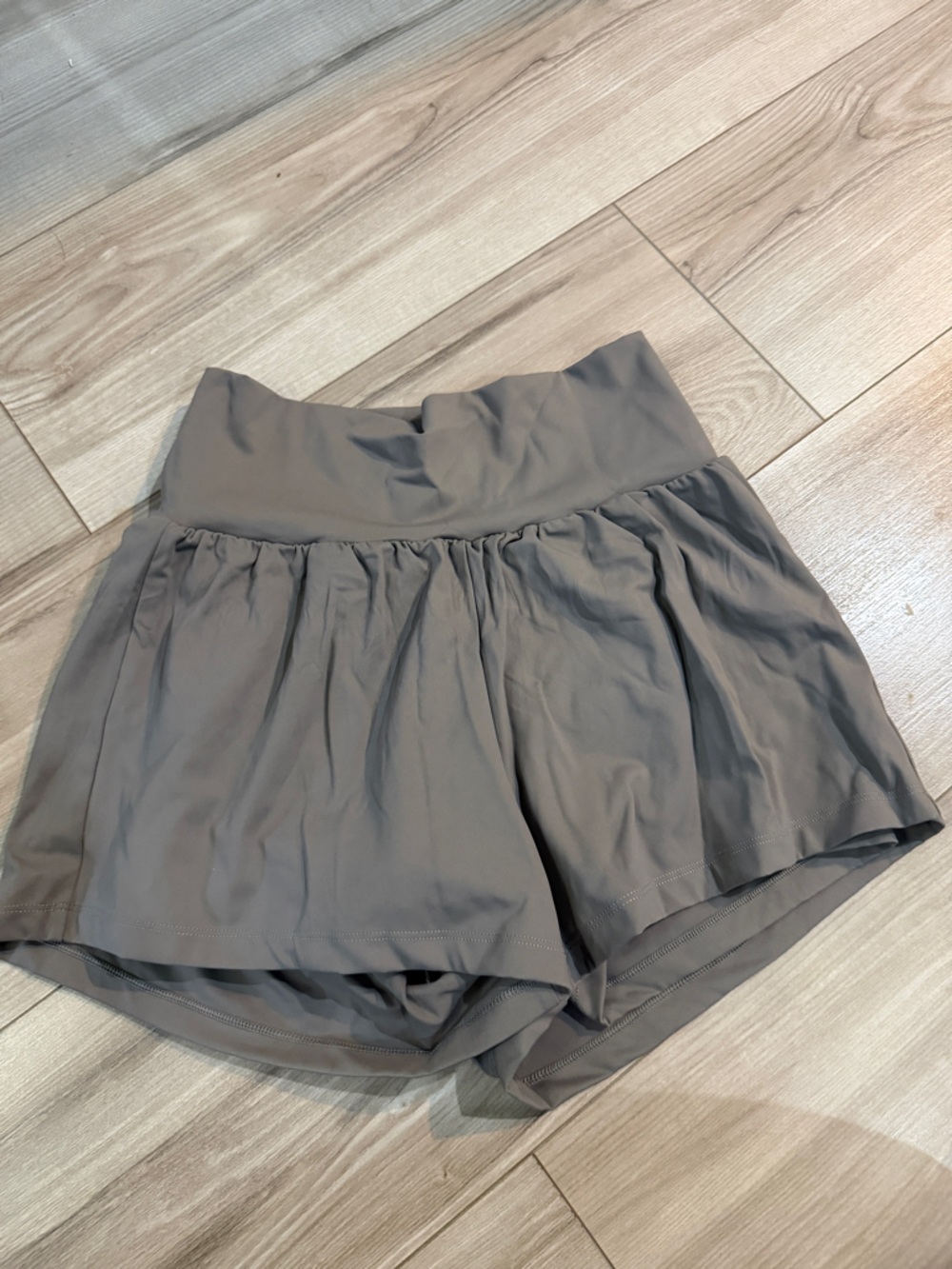 Halara Shorts Sz Med NWT